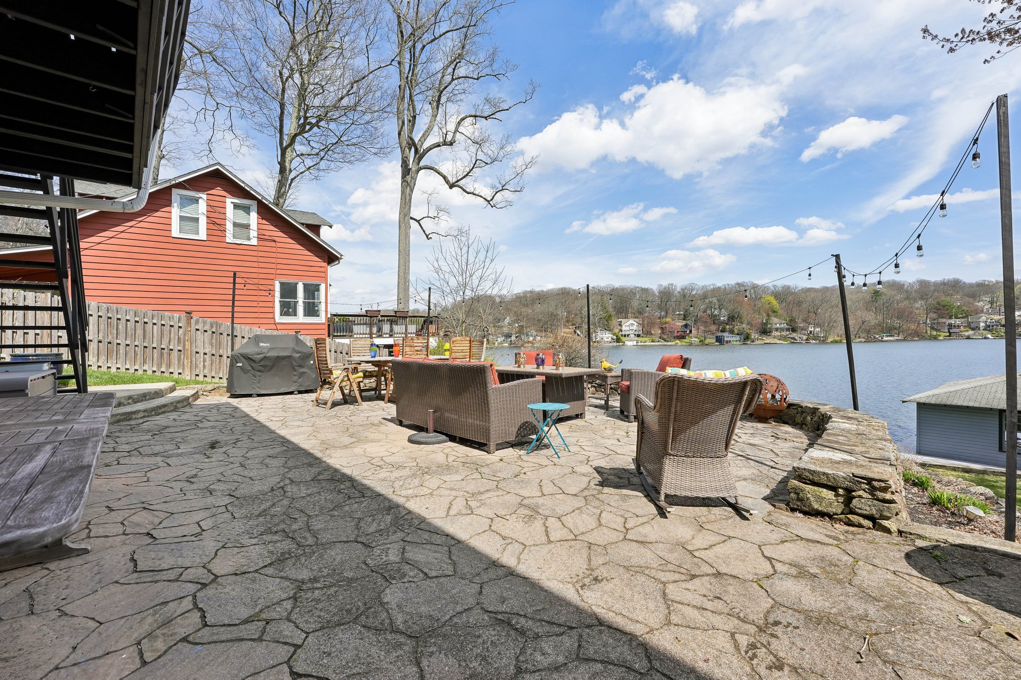  213 Hudson Avenue, Hopatcong, NJ 07843 - 物件實景