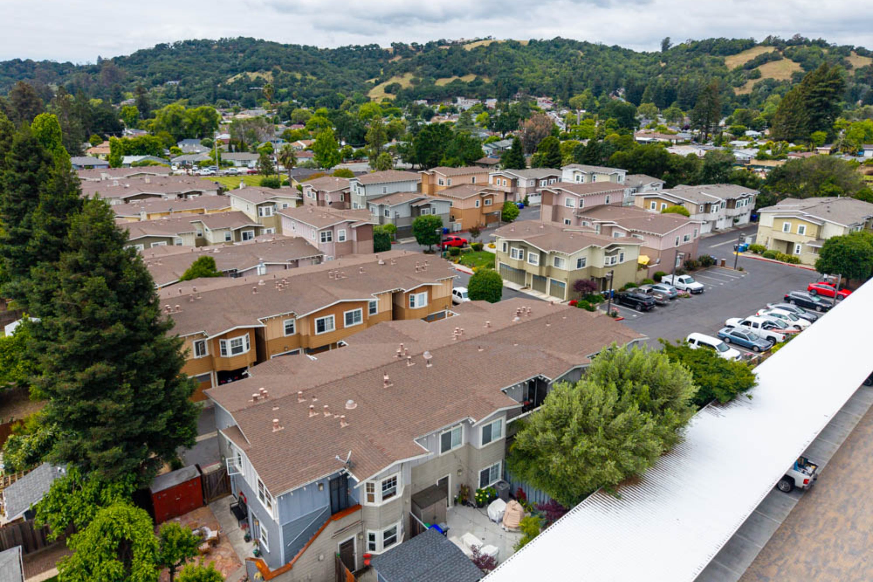  Rare Opportunity in Valley Oak Villas - 物件實景
