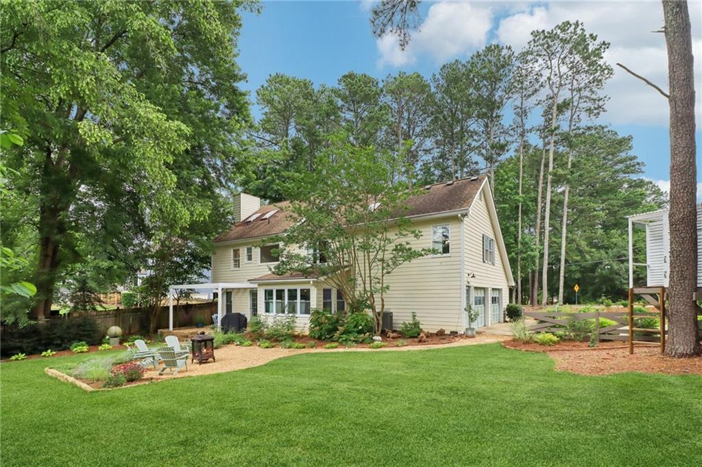 Marietta, Georgia, 30062, United States, 4 Bedrooms Bedrooms, ,3 BathroomsBathrooms,Residential,For Sale,1905534