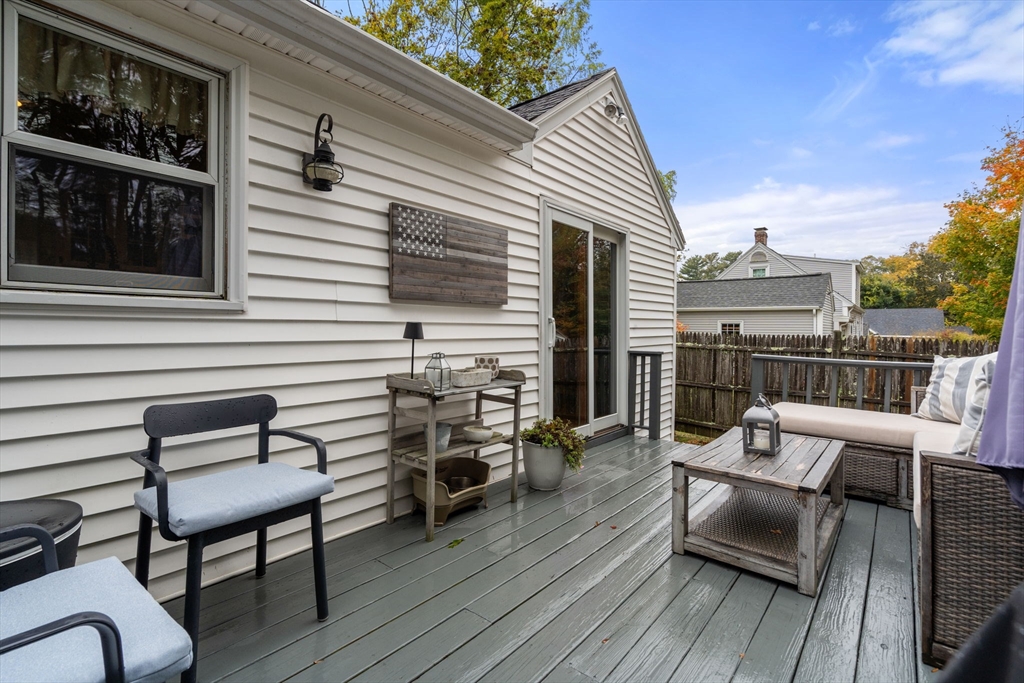 Medway, Massachusetts, 02053, United States, 4 Bedrooms Bedrooms, ,2 BathroomsBathrooms,Residential,For Sale,1975868