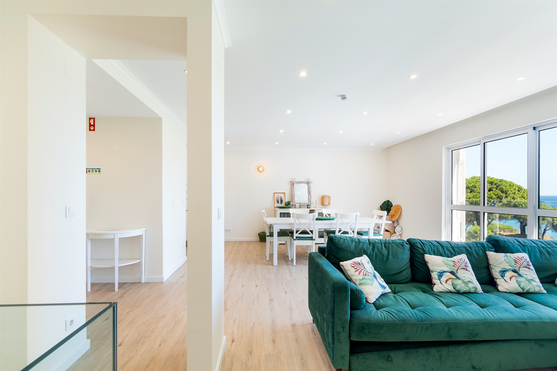  Semi-detached house, 2 bedrooms, for Sale - 物件實景
