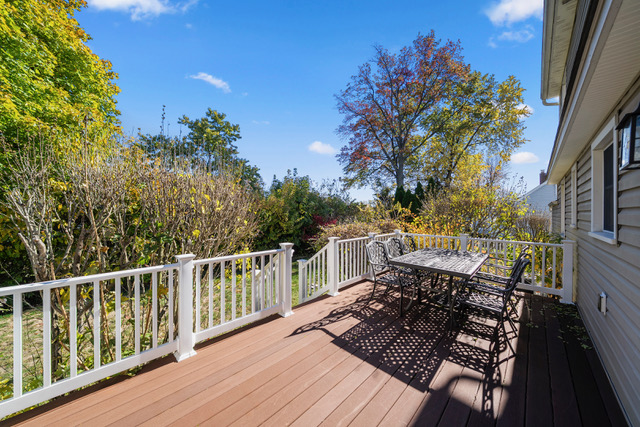 Fair Lawn, New Jersey, 07410, United States, 4 Bedrooms Bedrooms, ,2 BathroomsBathrooms,Residential,For Sale,1992454