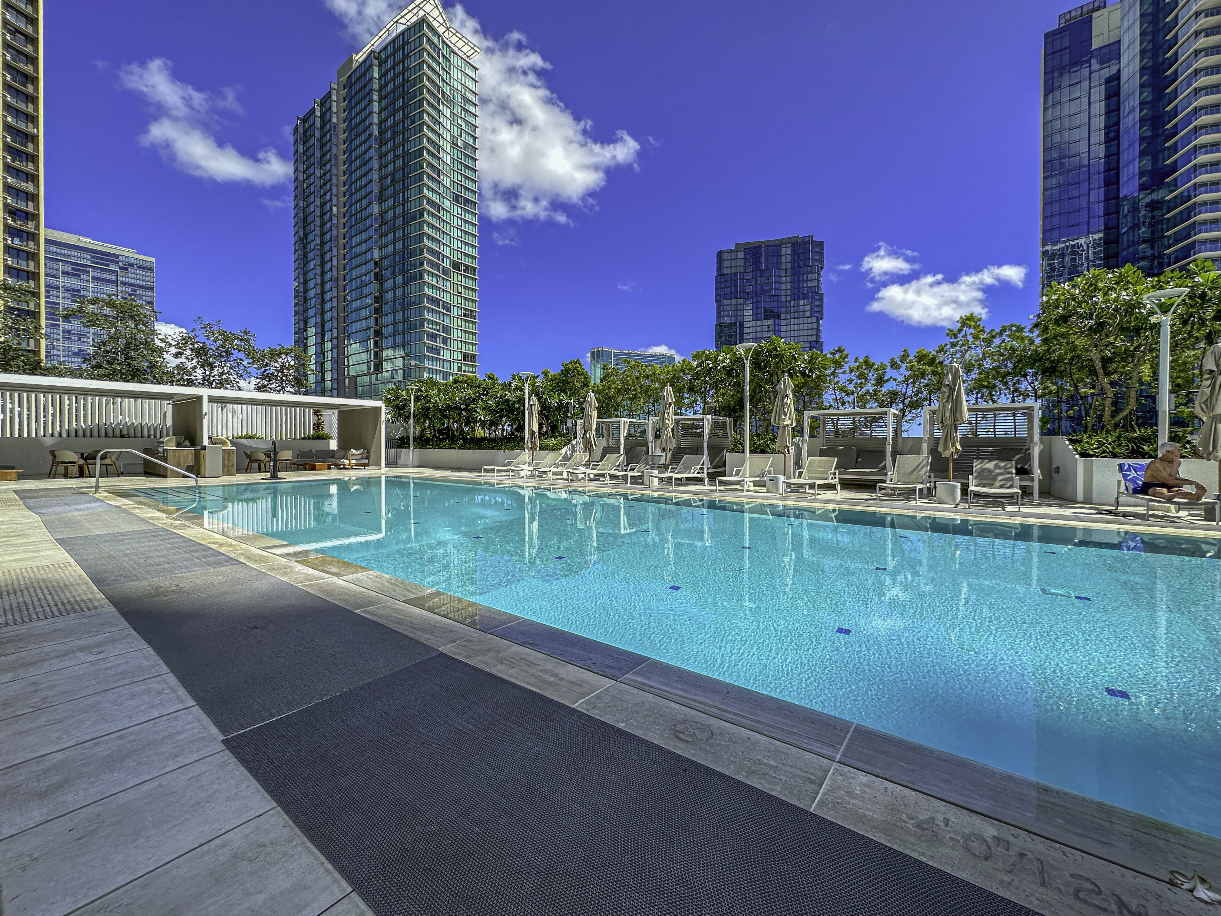 Honolulu, Hawaii, 96814, United States, 1 Bedroom Bedrooms, ,1 BathroomBathrooms,Residential,For Sale,1978157