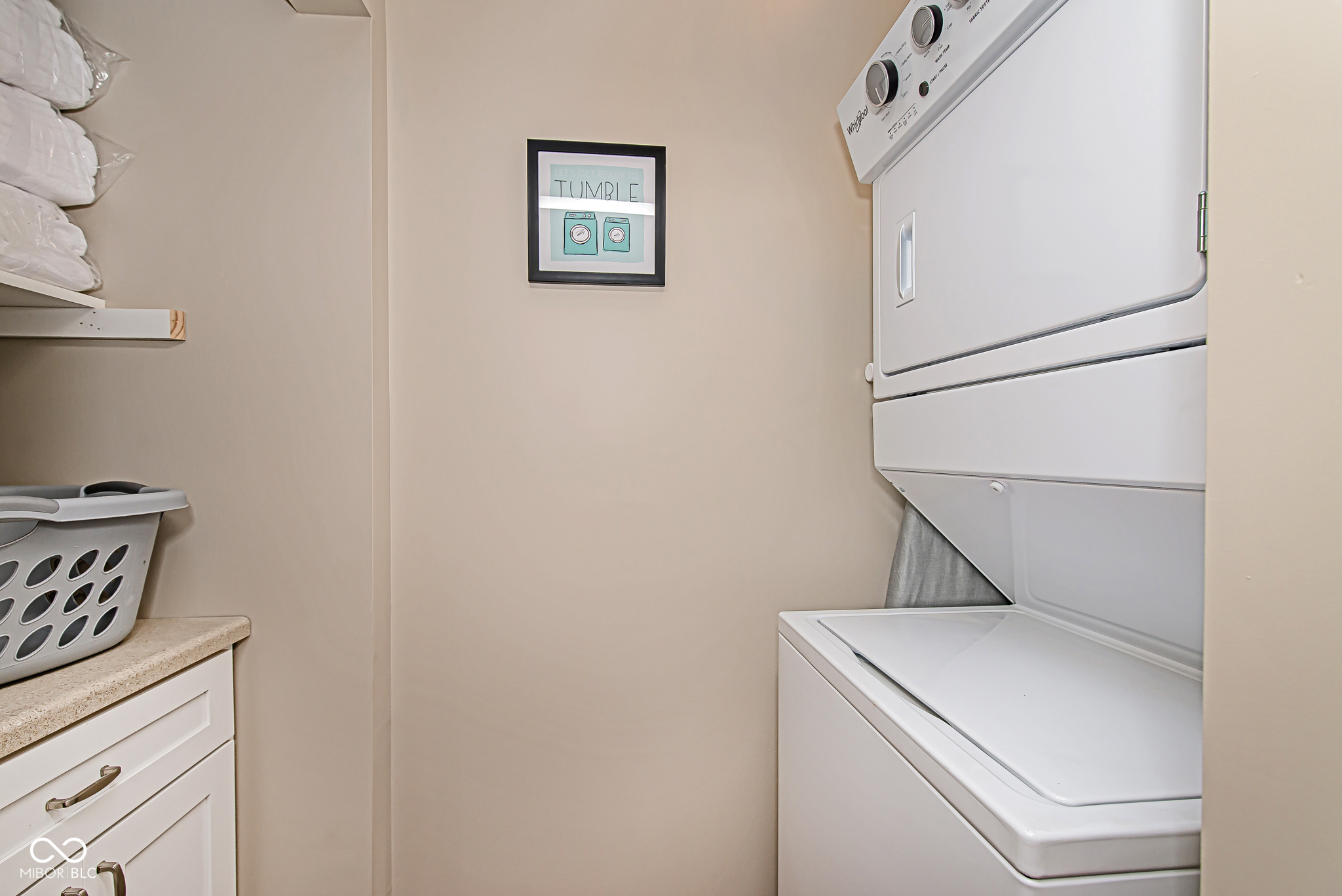 Indianapolis, Indiana, 46202, United States, ,Residential,For Sale,1878376