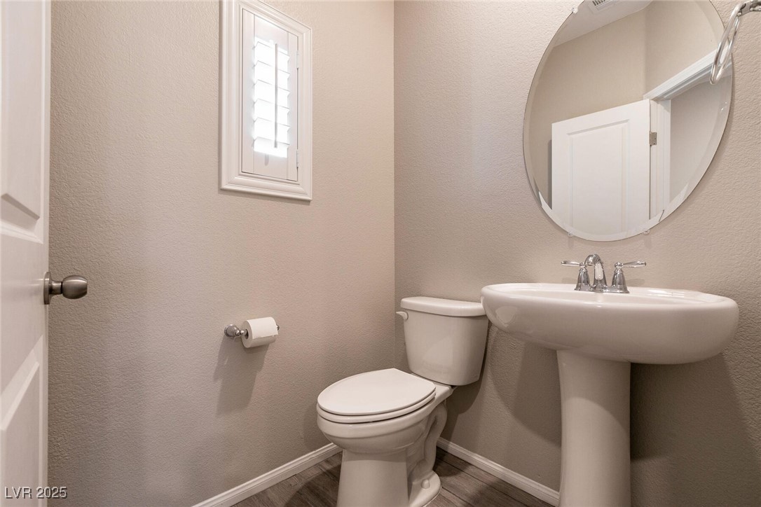 Las Vegas, Nevada, 89141, United States, 3 Bedrooms Bedrooms, ,2 BathroomsBathrooms,Residential,For Sale,1988109