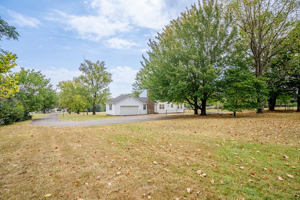 DALTON, Georgia, 30720, United States, 5 Bedrooms Bedrooms, ,3 BathroomsBathrooms,Residential,For Sale,1896225