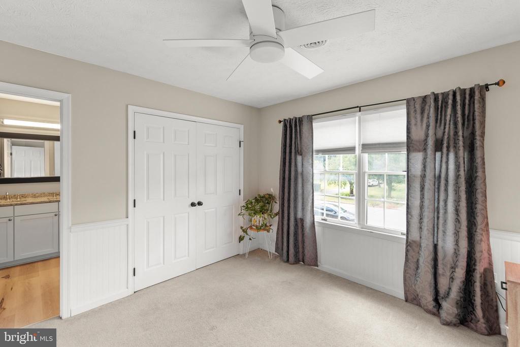 Winchester, Virginia, 22601, United States, 3 Bedrooms Bedrooms, ,2 BathroomsBathrooms,Residential,For Sale,1918203