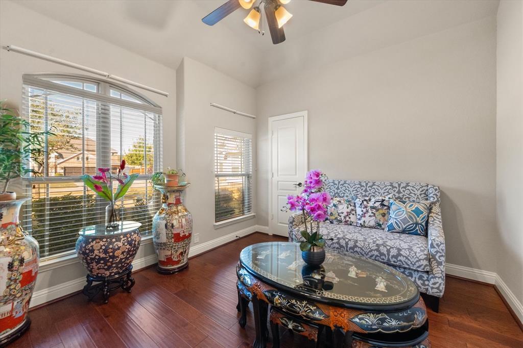 Grand Prairie, Texas, 75054, United States, 4 Bedrooms Bedrooms, ,3 BathroomsBathrooms,Residential,For Sale,1992930