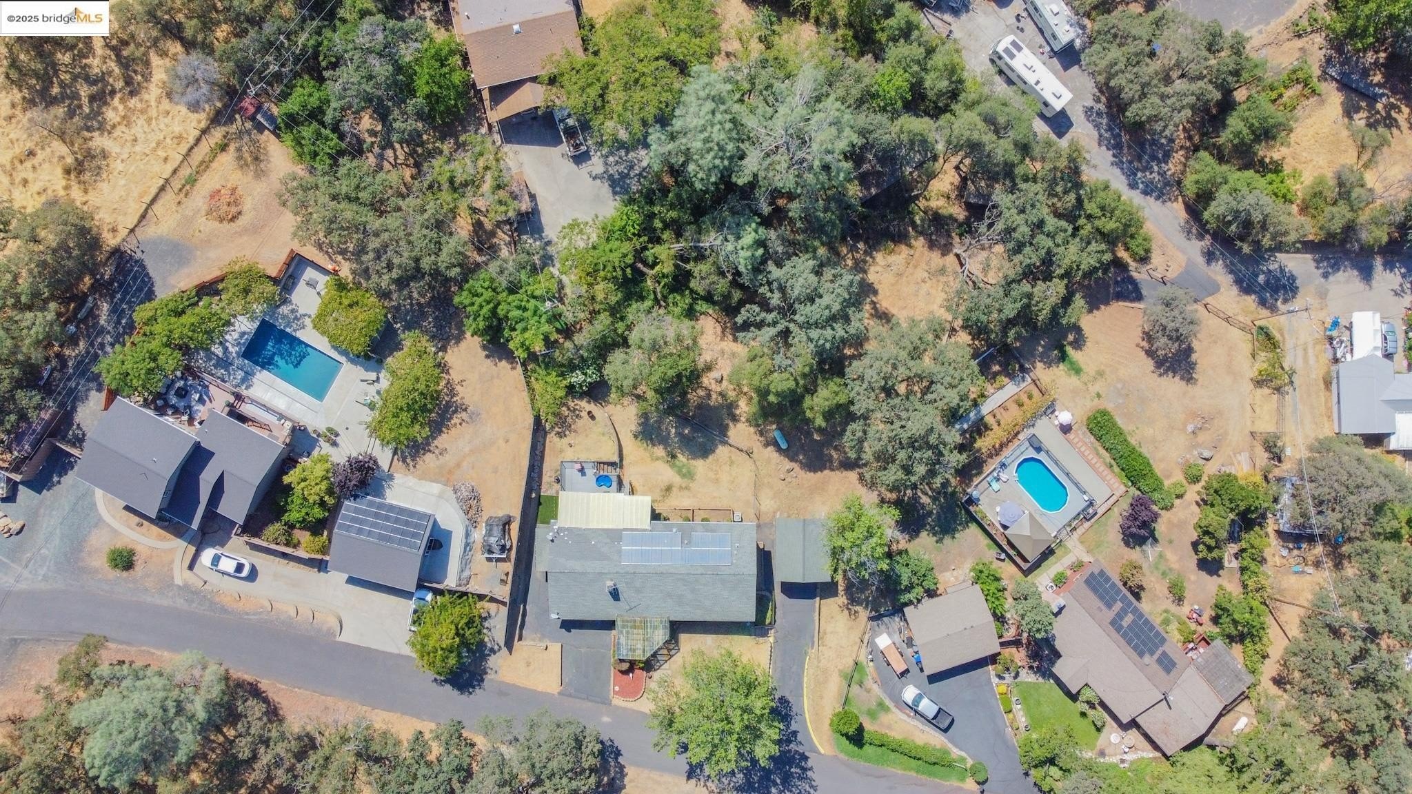 Sonora, California, 95370, United States, 4 Bedrooms Bedrooms, ,2 BathroomsBathrooms,Residential,For Sale,1917180