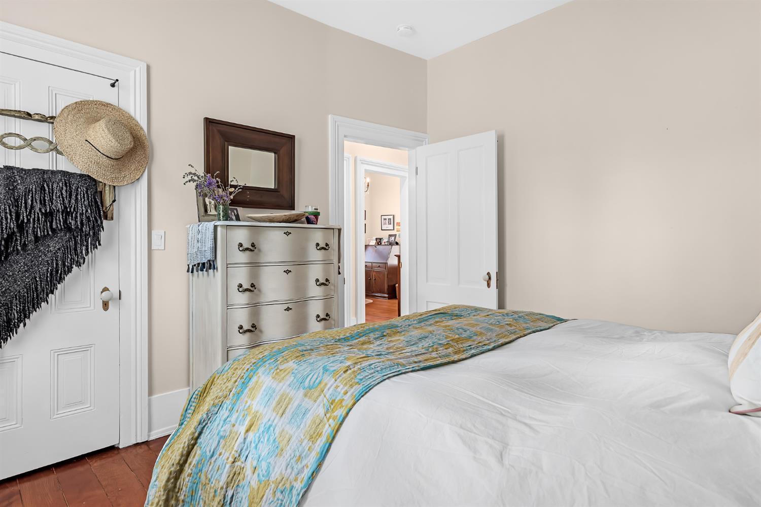 Placerville, California, 95667, United States, 4 Bedrooms Bedrooms, ,2 BathroomsBathrooms,Residential,For Sale,1978862