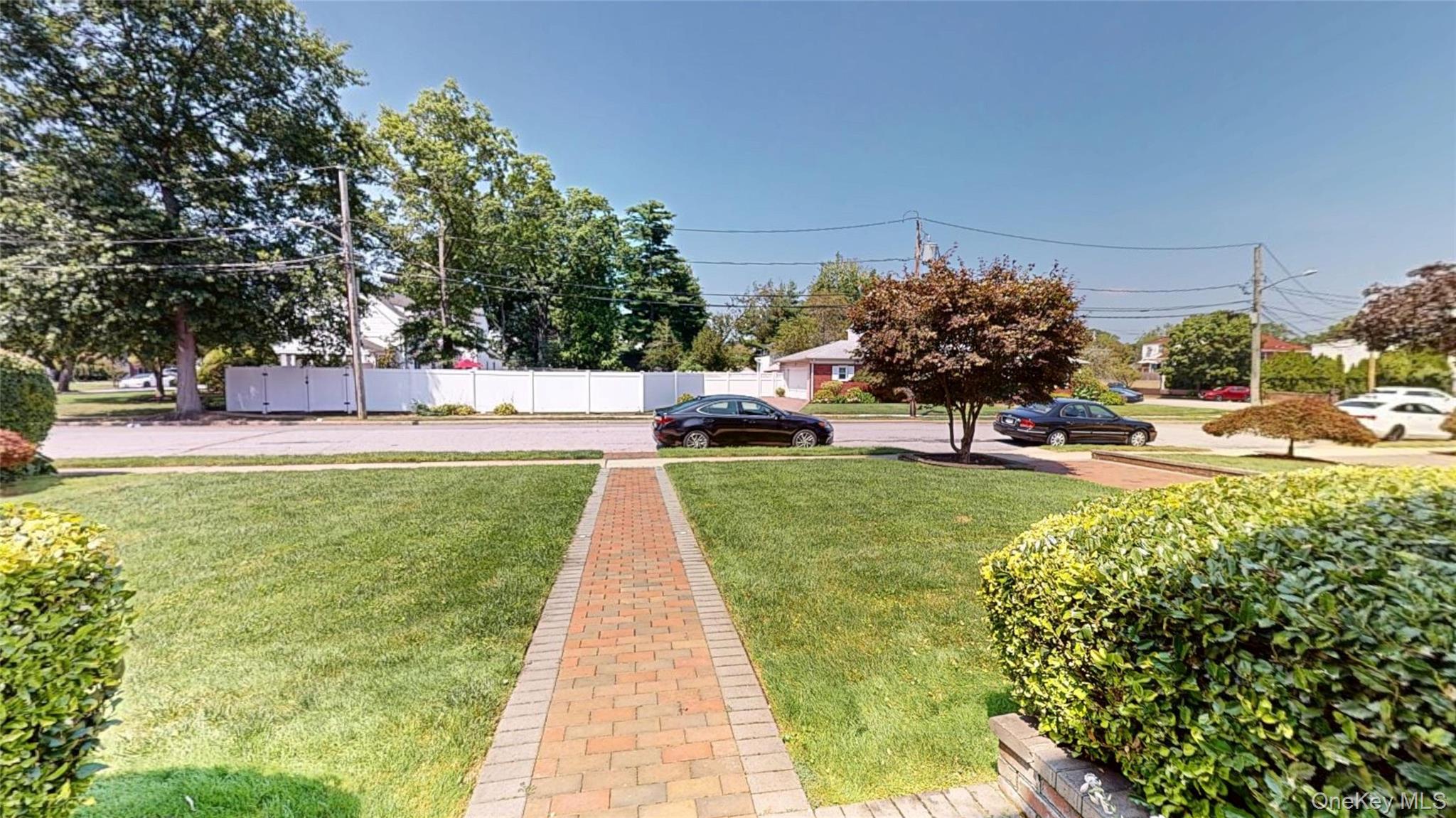 Baldwin, New York, 11510, United States, 3 Bedrooms Bedrooms, ,3 BathroomsBathrooms,Residential,For Sale,1939059