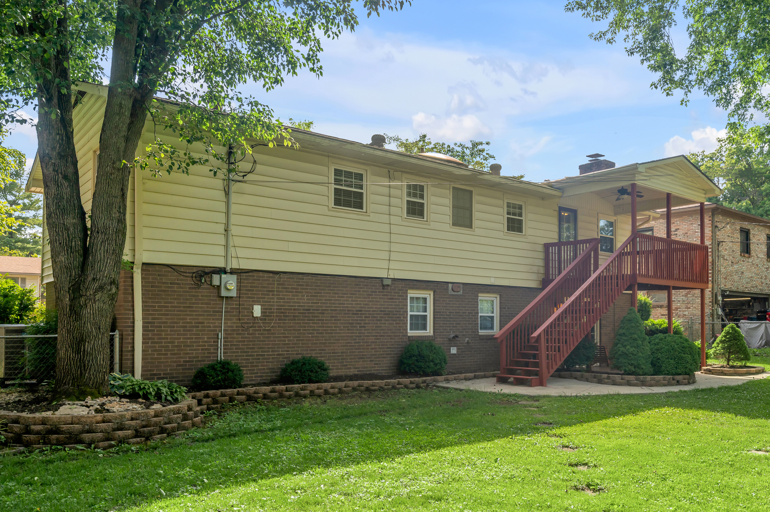  568 Merrimac Drive - 物件實景