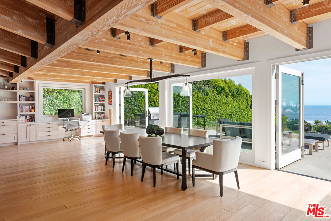 Malibu, California, 90265, United States, 4 Bedrooms Bedrooms, ,4 BathroomsBathrooms,Residential,For Sale,1970476