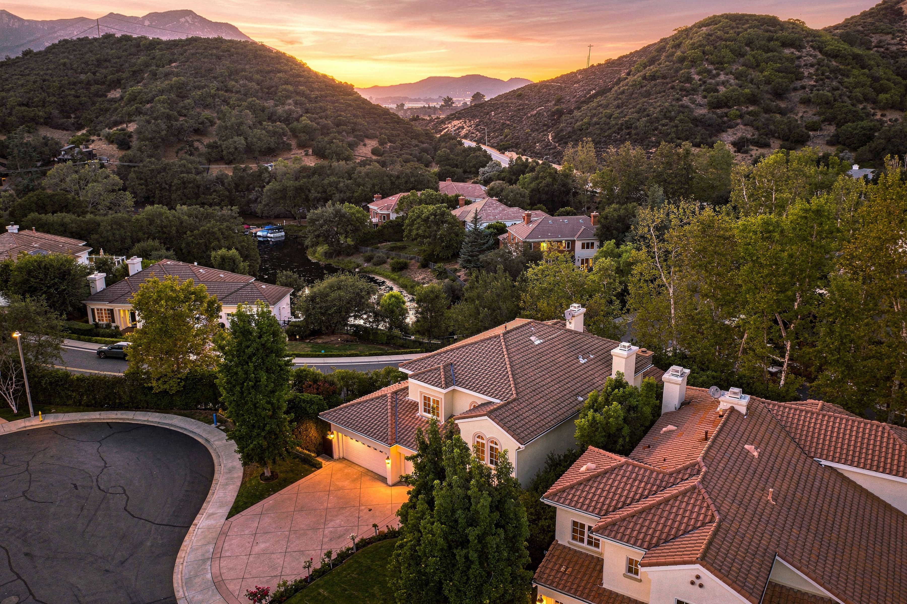  219 Baybrook Court, Lake Sherwood - 物件實景