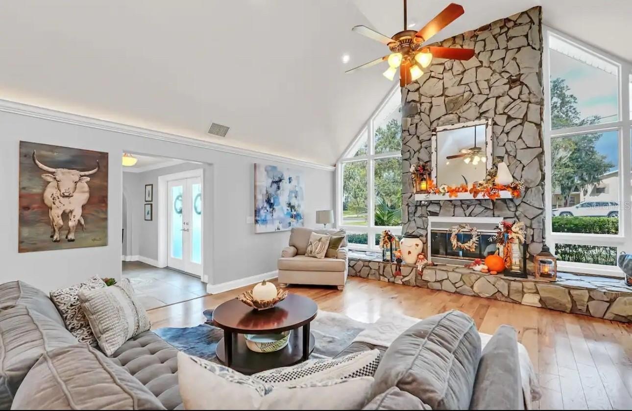 514 HILLSIDE DRIVE, AUBURNDALE, Florida, 33823, United States, 5 Bedrooms Bedrooms, ,5 BathroomsBathrooms,Residential,For Sale,514 HILLSIDE DRIVE,1426912