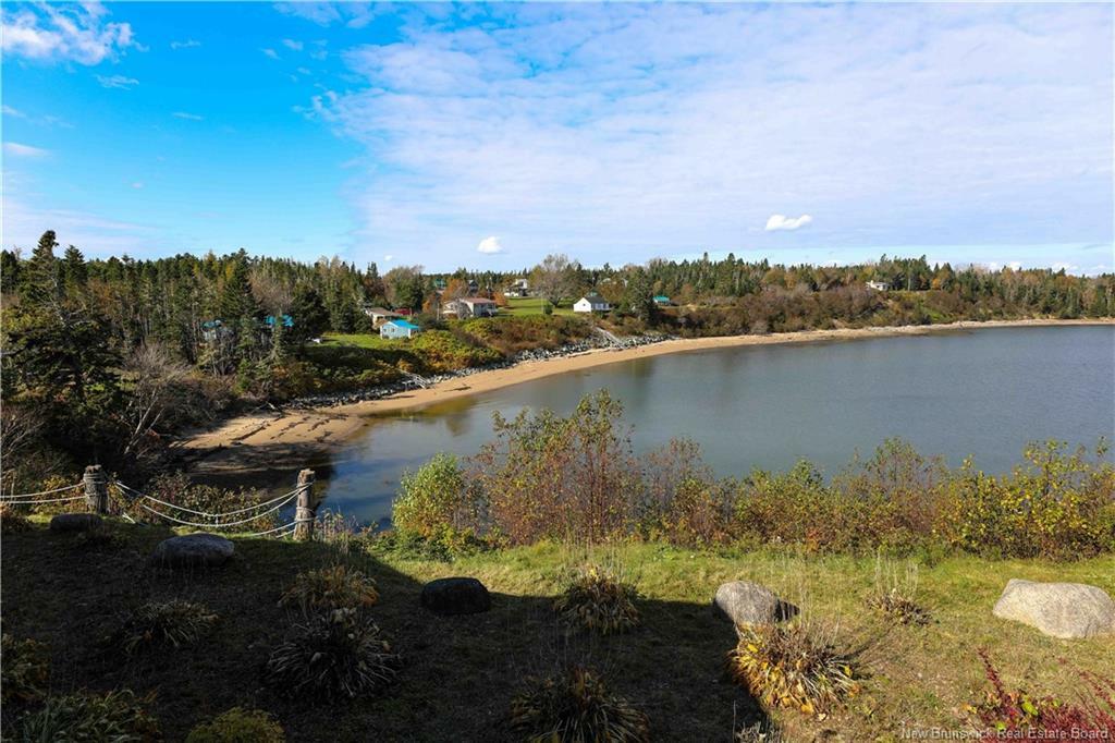 NEW RIVER BEACH, New Brunswick, E5J 1J9, CA, 2 Bedrooms Bedrooms, ,2 BathroomsBathrooms,Residential,For Sale,1874304