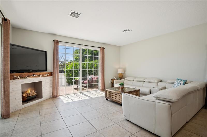 Pompano Beach, Florida, 33062, United States, 3 Bedrooms Bedrooms, ,3 BathroomsBathrooms,Residential,For Sale,1838551