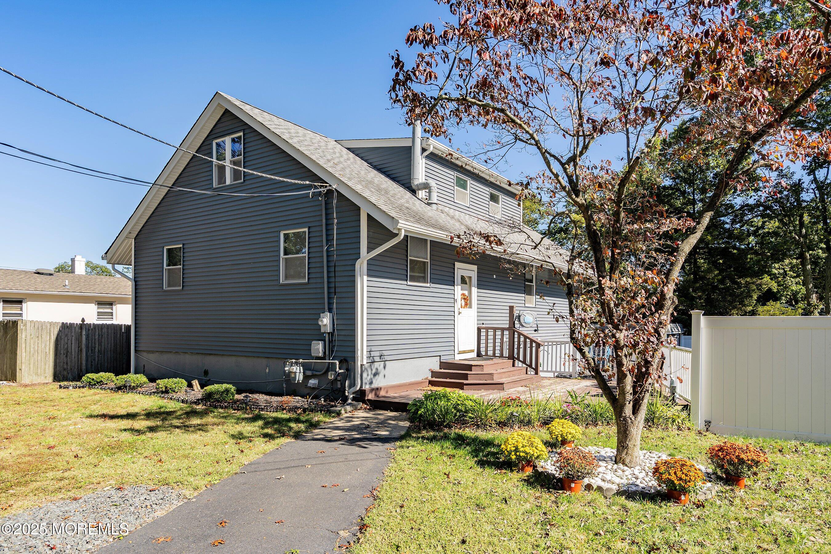 Brick, New Jersey, 08724, United States, 5 Bedrooms Bedrooms, ,3 BathroomsBathrooms,Residential,For Sale,1976432