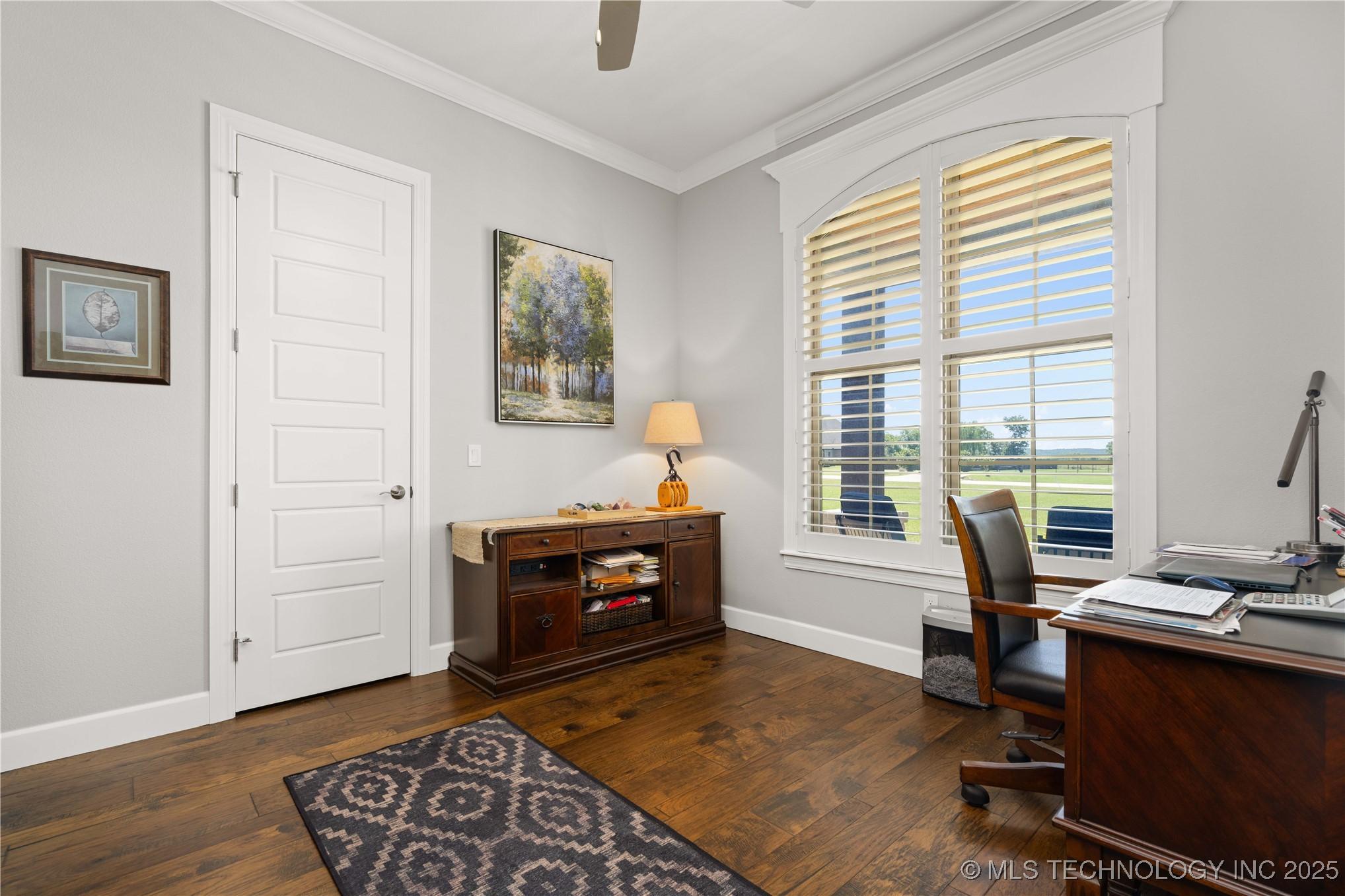 Fort Gibson, Oklahoma, 74434, United States, 4 Bedrooms Bedrooms, ,4 BathroomsBathrooms,Residential,For Sale,2005878