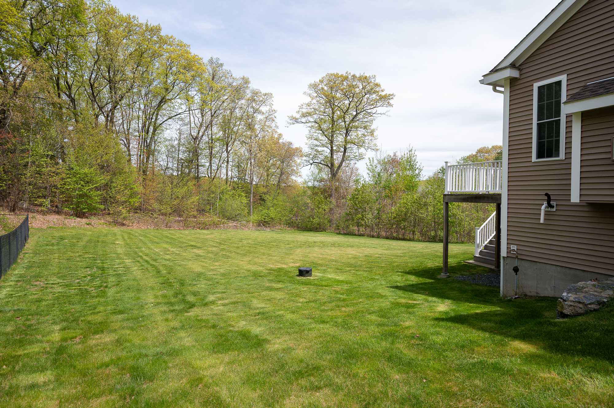  8 Victoria Circle, Shrewsbury, MA 01545 - 物件實景