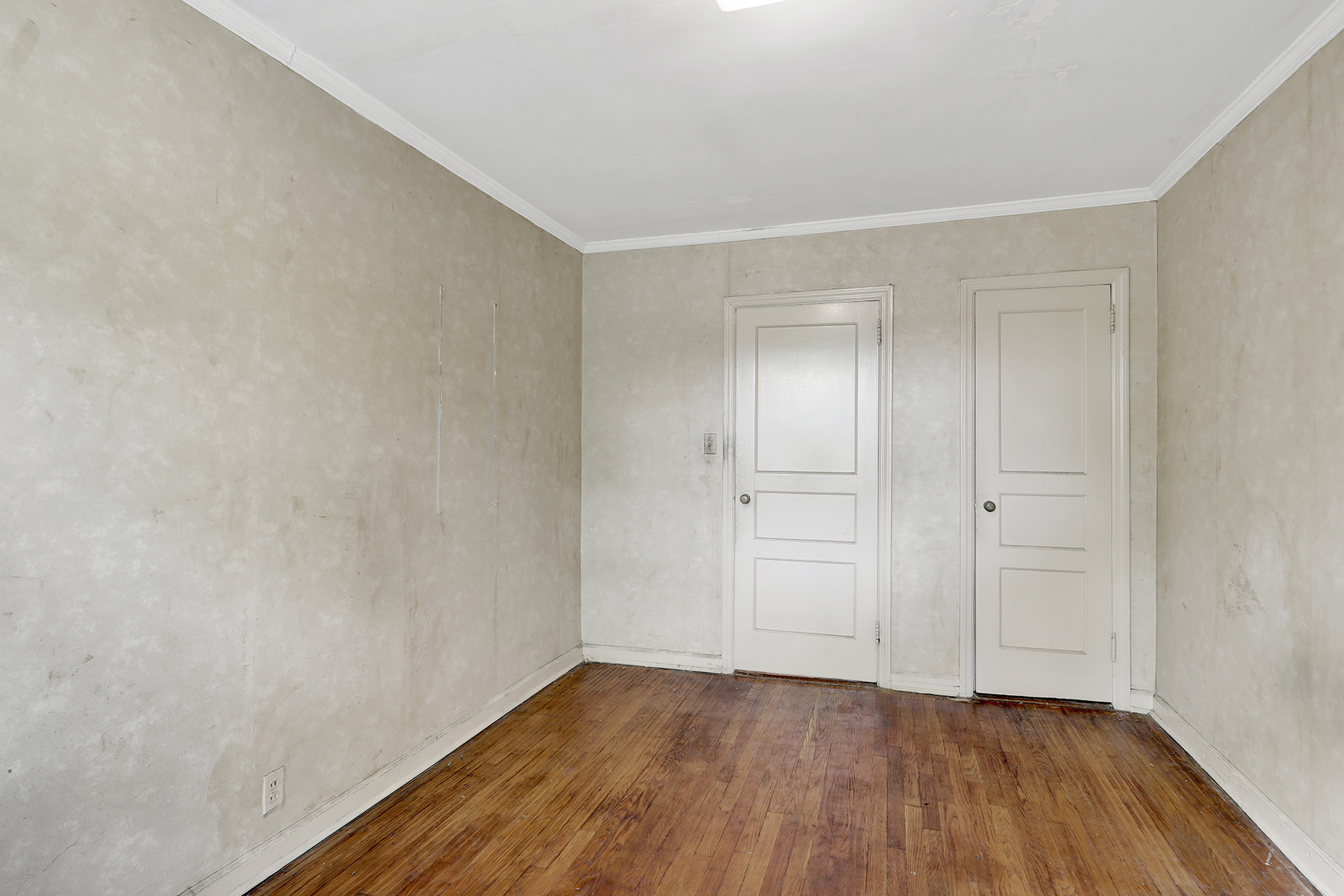 Brooklyn, New York, 11229, United States, 4 Bedrooms Bedrooms, ,3 BathroomsBathrooms,Residential,For Sale,1895272