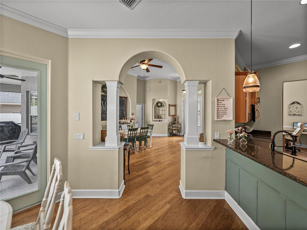 Lakeland, Florida, 33812, United States, 4 Bedrooms Bedrooms, ,3 BathroomsBathrooms,Residential,For Sale,1898596