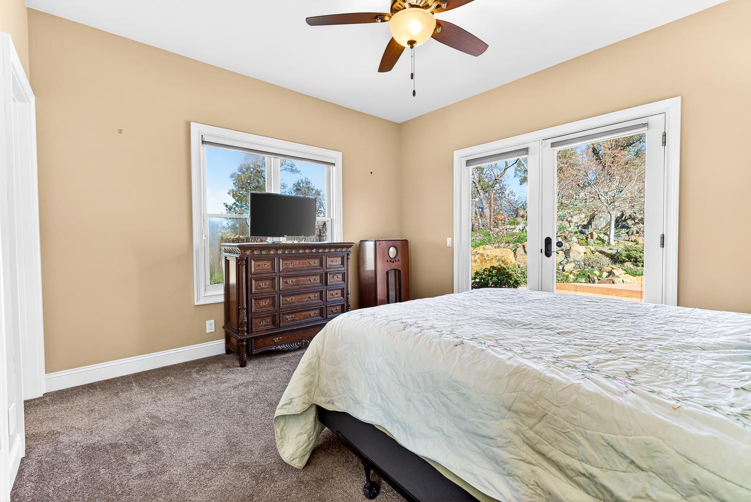 Grass Valley, California, 95949, United States, 3 Bedrooms Bedrooms, ,3 BathroomsBathrooms,Residential,For Sale,2048719