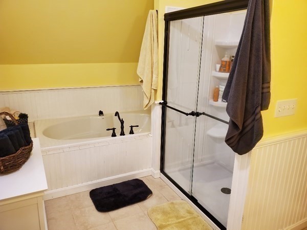 Peabody, Massachusetts, 01960, United States, 3 Bedrooms Bedrooms, ,3 BathroomsBathrooms,Residential,For Sale,1878356