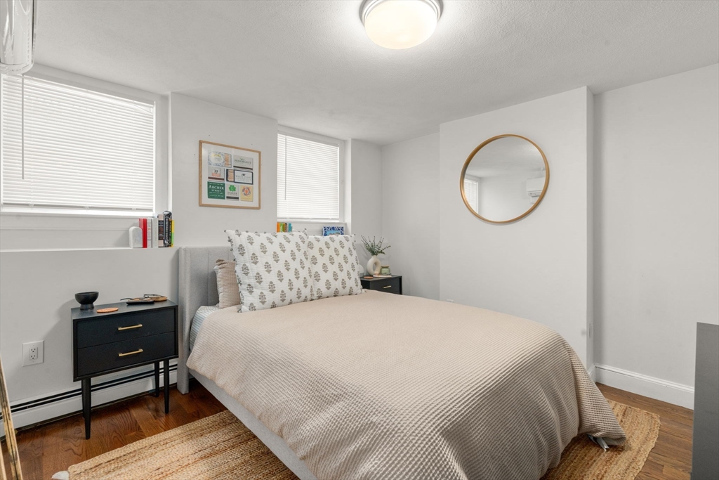 Boston, Massachusetts, 02127, United States, 2 Bedrooms Bedrooms, ,2 BathroomsBathrooms,Residential,For Sale,1939298