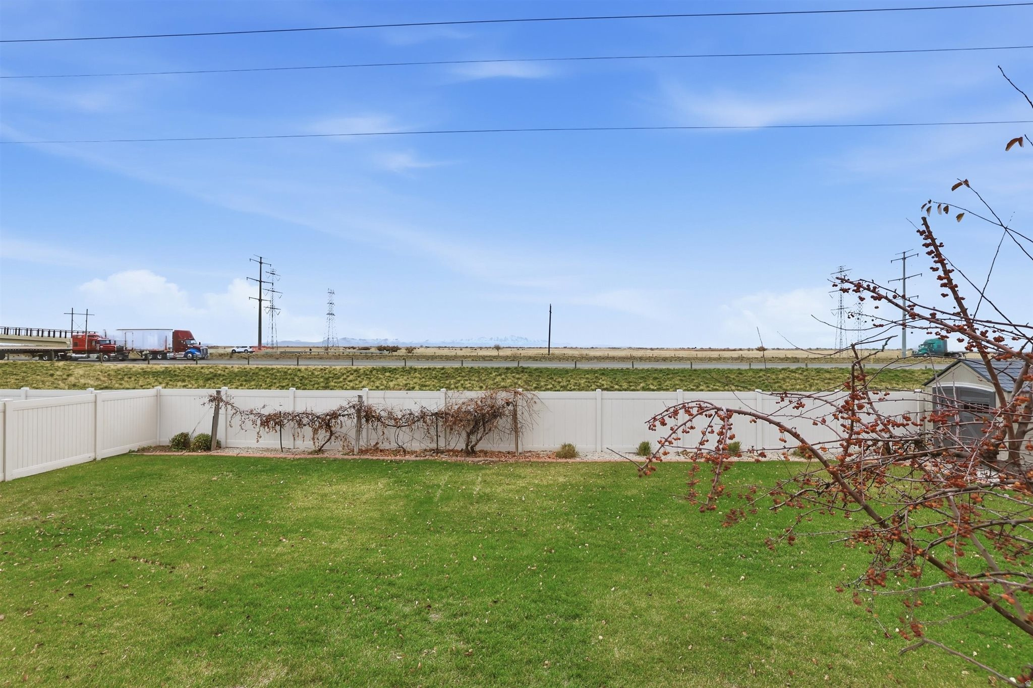 Woods Cross, Utah, 84087, United States, 6 Bedrooms Bedrooms, ,3 BathroomsBathrooms,Residential,For Sale,2002184