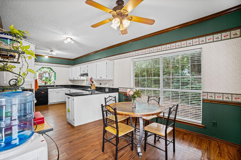 Palmer, Texas, 75152, United States, 4 Bedrooms Bedrooms, ,4 BathroomsBathrooms,Residential,For Sale,1943207
