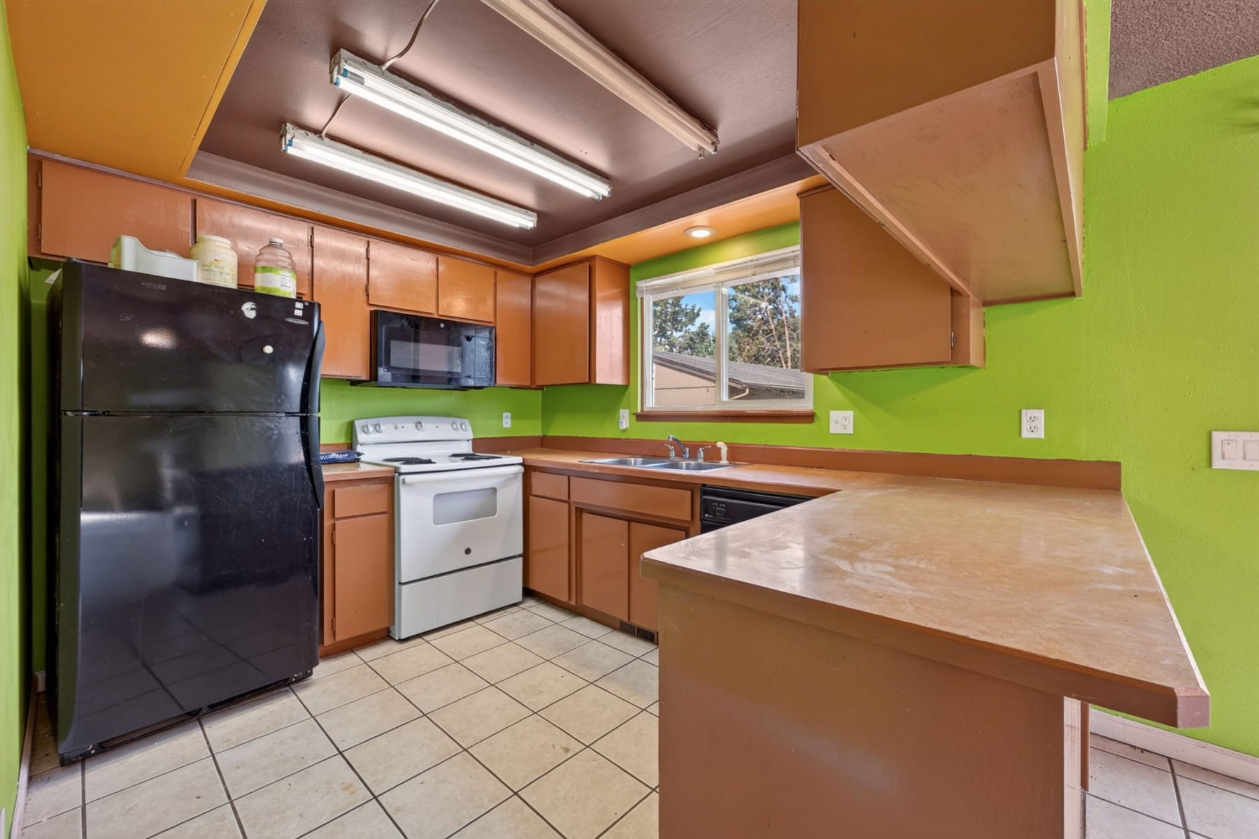  567 SE Centennial Street Bend, OR 97702 - 物件實景