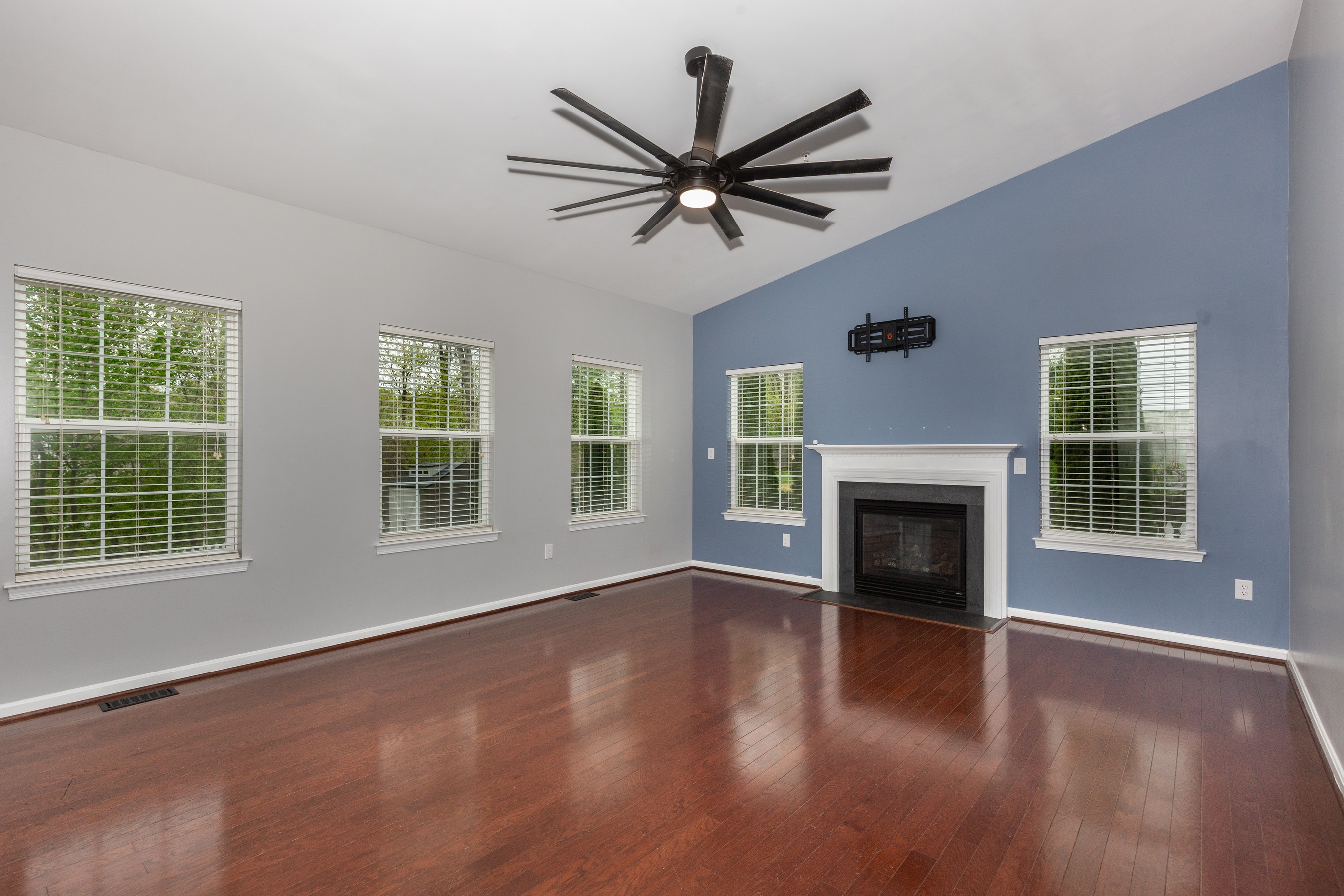  Manchester Farms - 物件實景