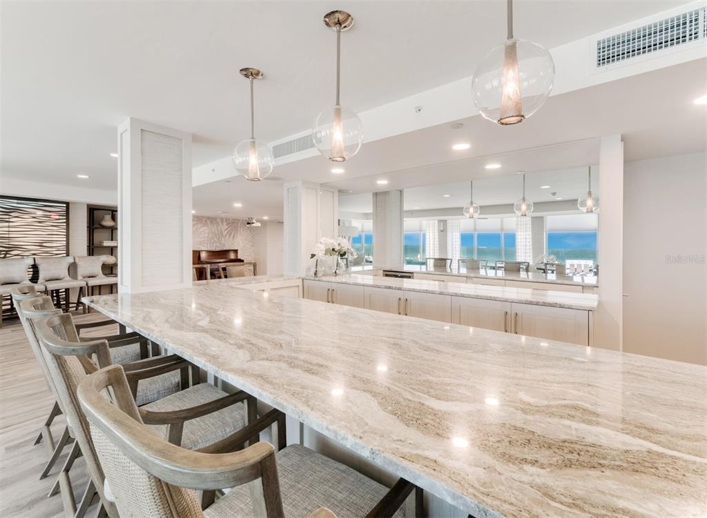 Longboat Key, Florida, 34228, United States, 2 Bedrooms Bedrooms, ,2 BathroomsBathrooms,Residential,For Sale,1804008