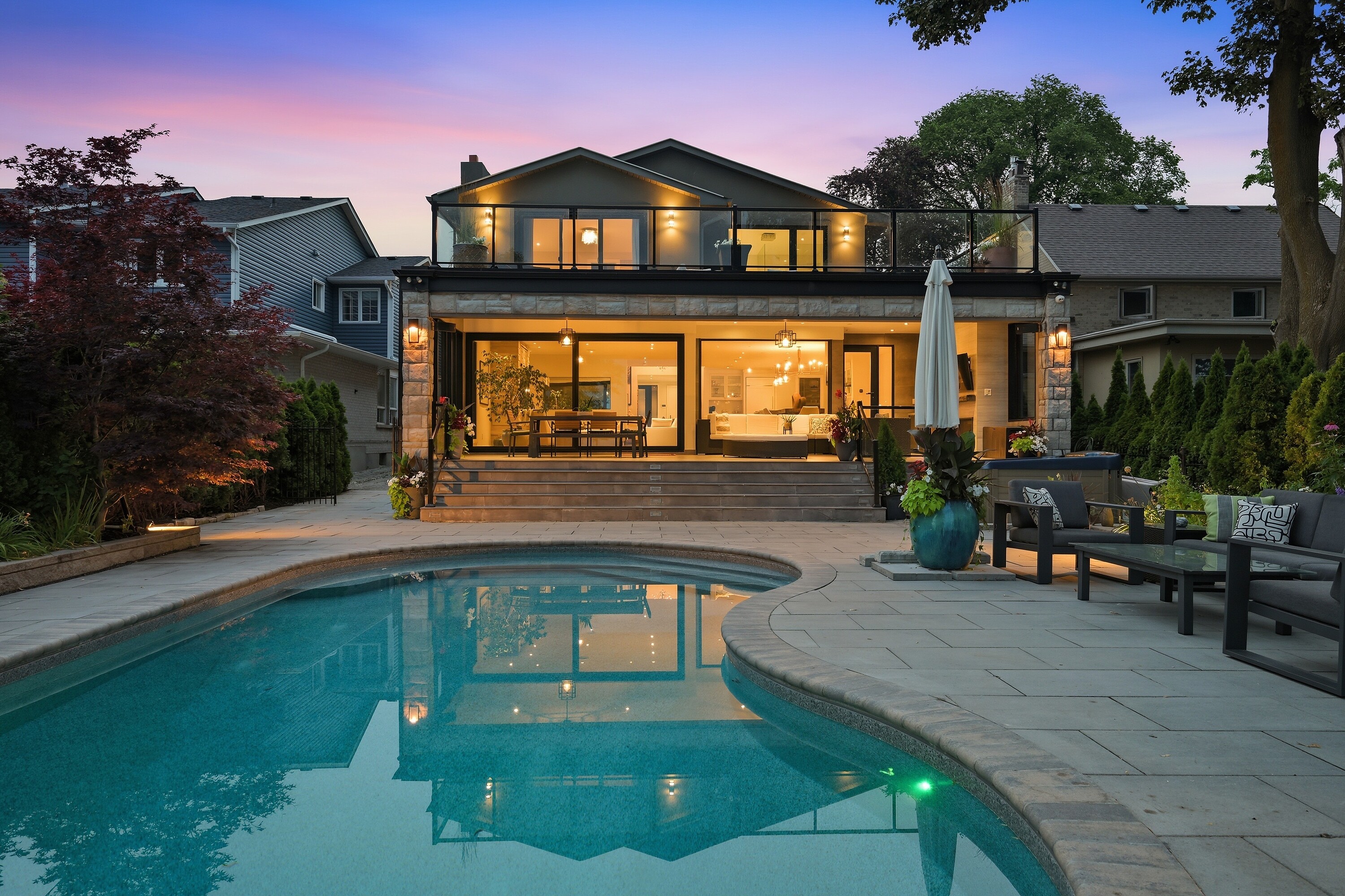  Stunning Waterfront Residence - 物件實景