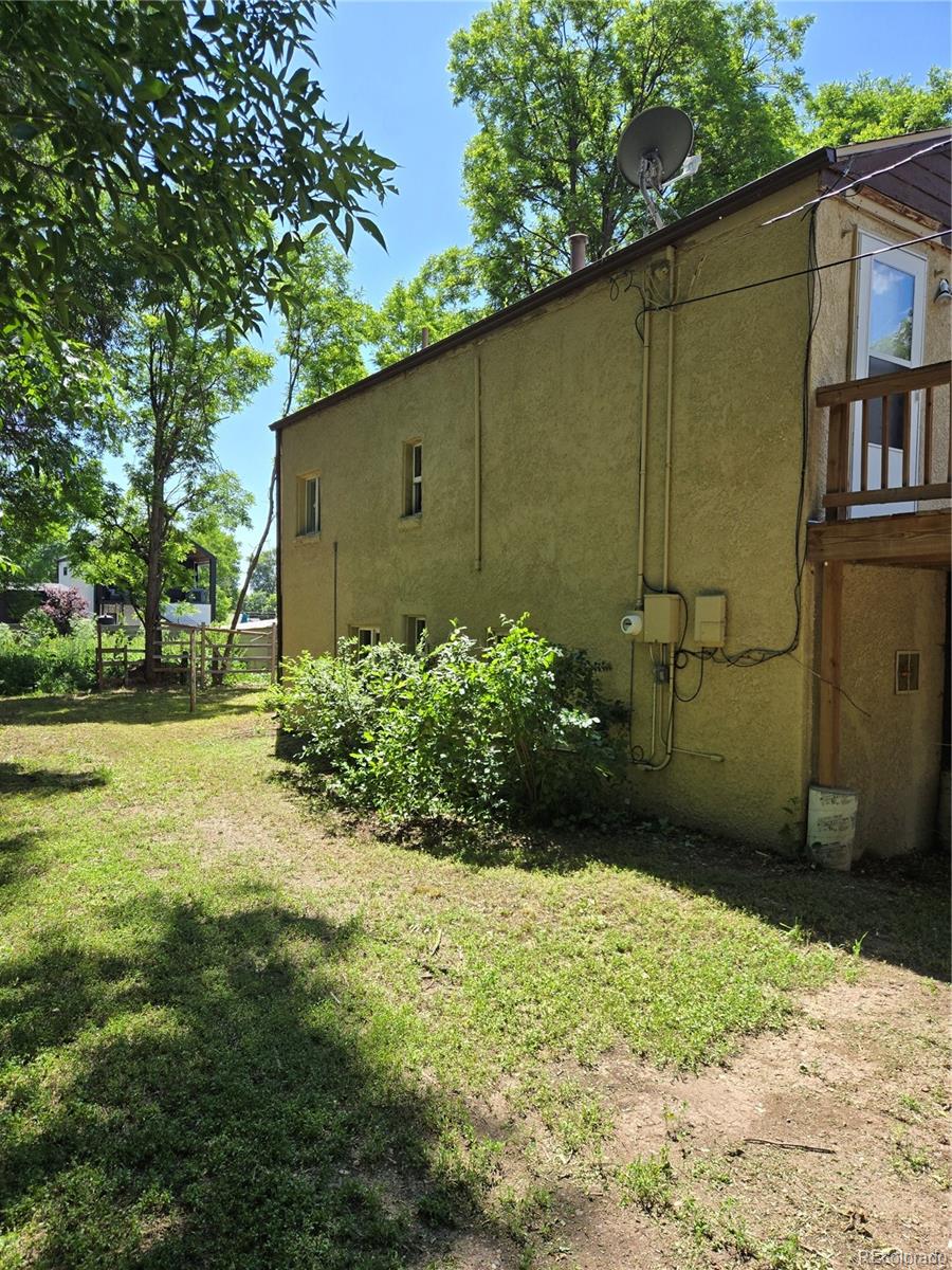 Lakewood, Colorado, 80215, United States, 4 Bedrooms Bedrooms, ,2 BathroomsBathrooms,Residential,For Sale,1875138