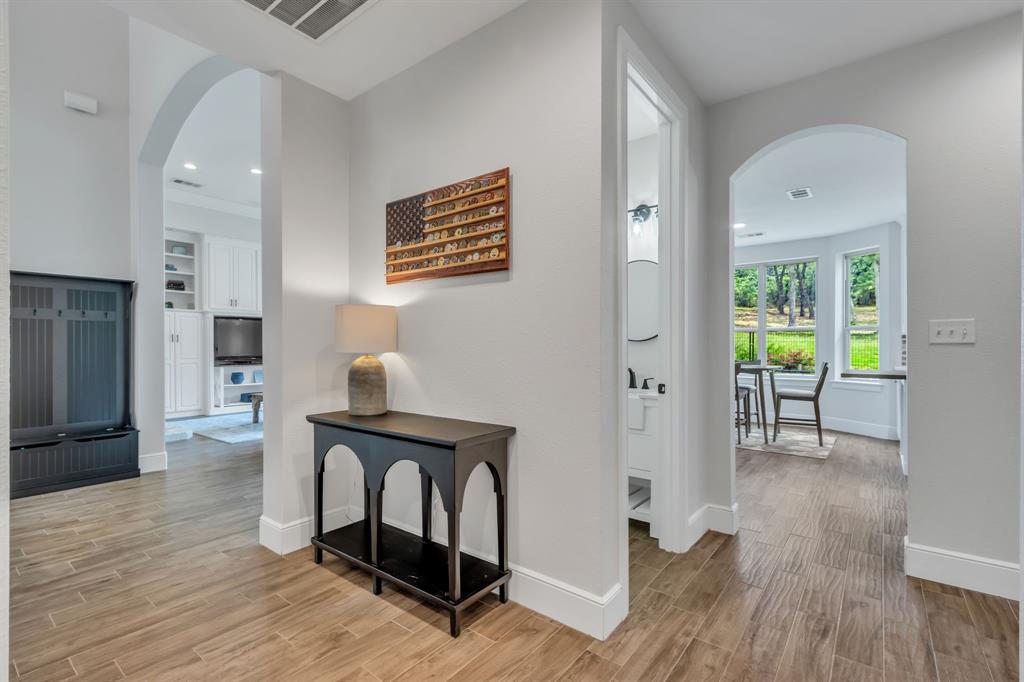 Flower Mound, Texas, 75022, United States, 5 Bedrooms Bedrooms, ,5 BathroomsBathrooms,Residential,For Sale,1895072