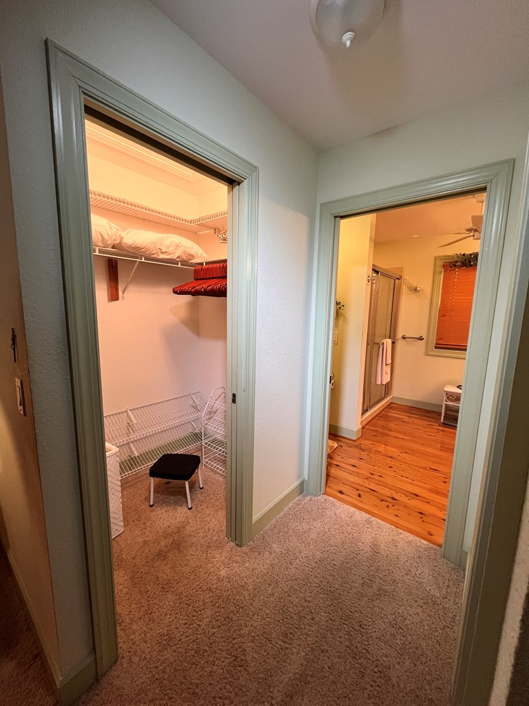 East Ellijay, Georgia, 30540, United States, 2 Bedrooms Bedrooms, ,3 BathroomsBathrooms,Residential,For Sale,1859127