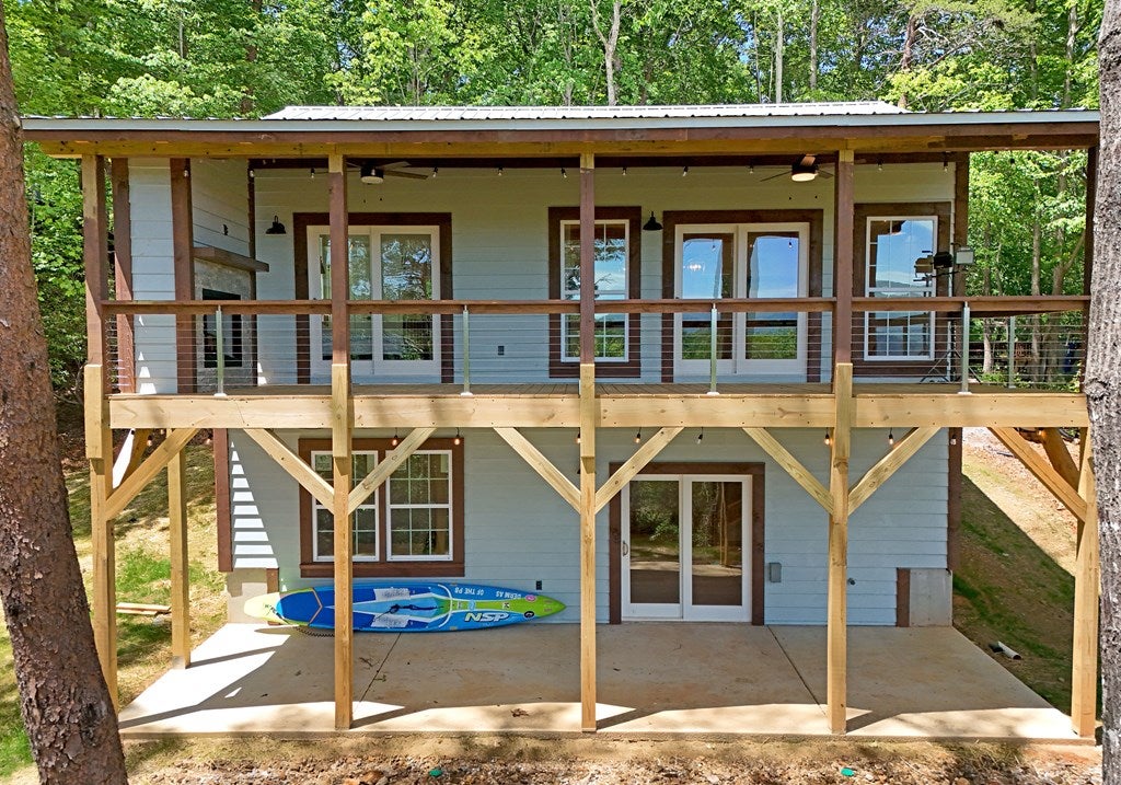 Blue Ridge, Georgia, 30513, United States, 2 Bedrooms Bedrooms, ,2 BathroomsBathrooms,Residential,For Sale,1805607