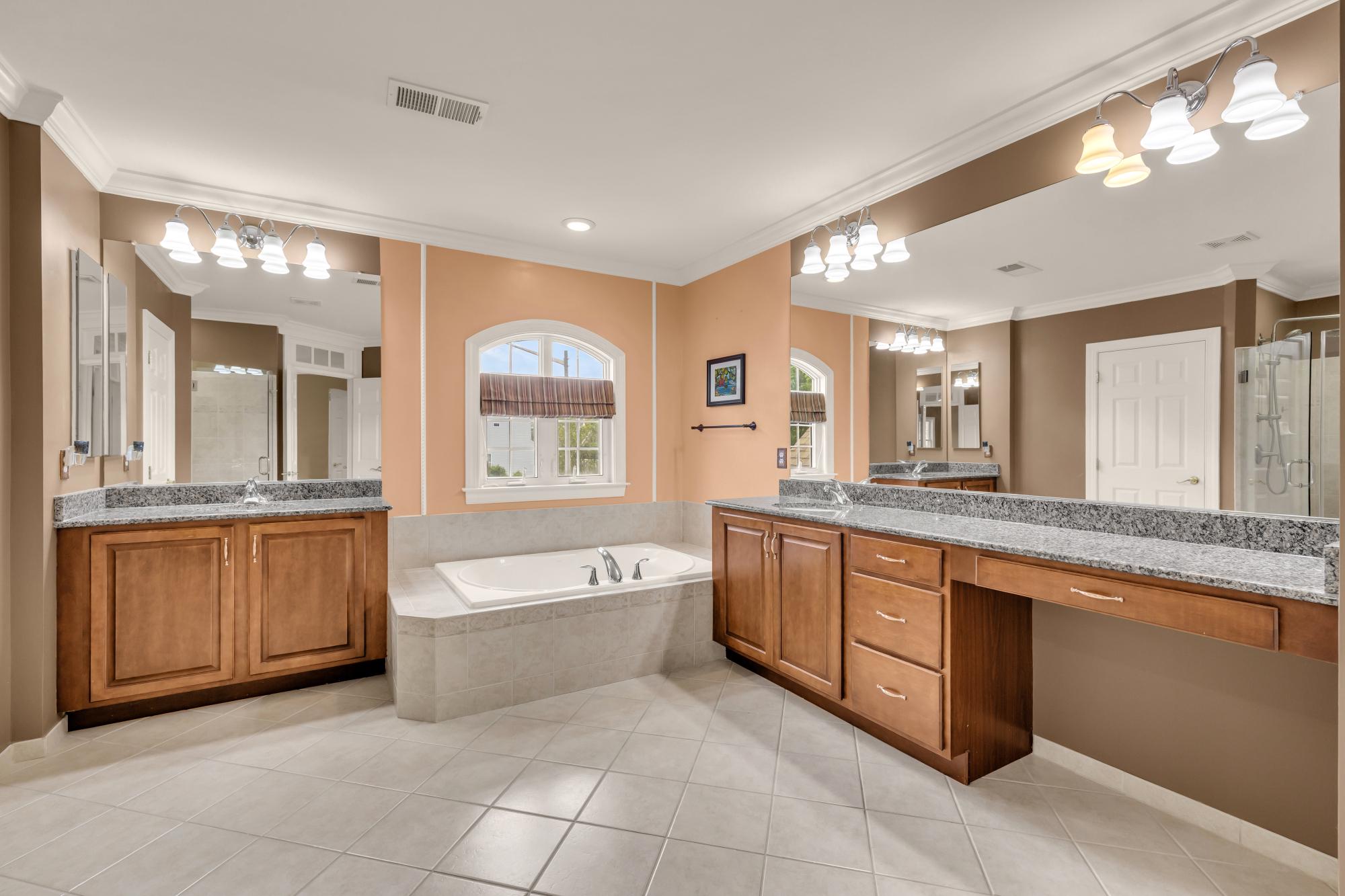  3232 Lost Pond Court, Triangle, VA, 22172 - 物件實景