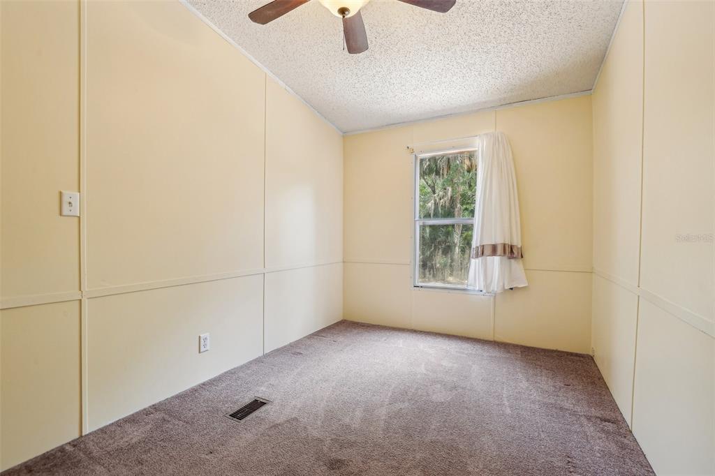Edgewater, Florida, 32132, United States, 5 Bedrooms Bedrooms, ,4 BathroomsBathrooms,Residential,For Sale,1794815