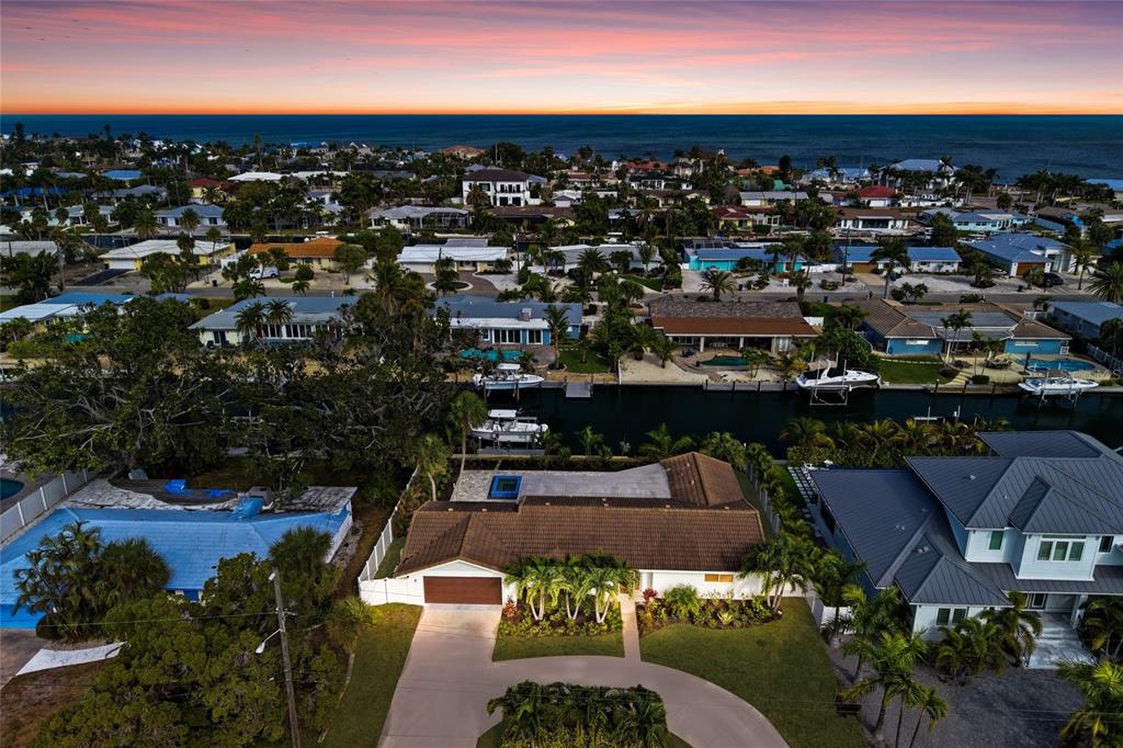 Holmes Beach, Florida, 34217, United States, 2 Bedrooms Bedrooms, ,2 BathroomsBathrooms,Residential,For Sale,2003450