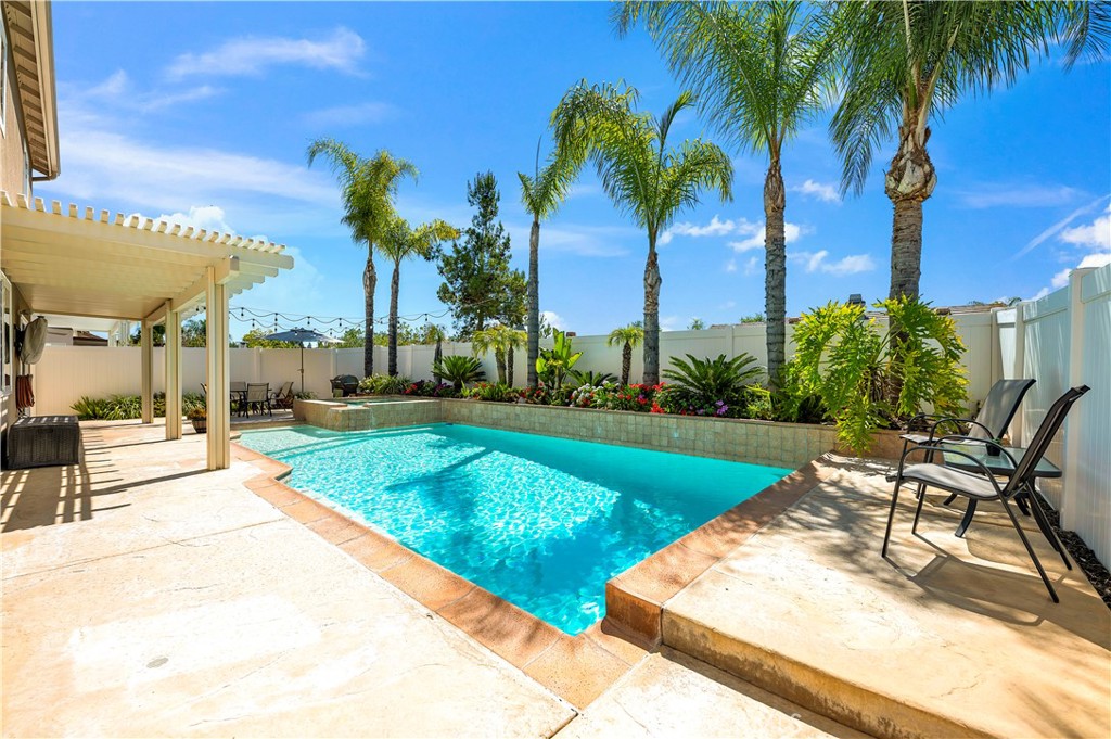 TEMECULA, California, 92592, United States, 5 Bedrooms Bedrooms, ,3 BathroomsBathrooms,Residential,For Sale,1836978
