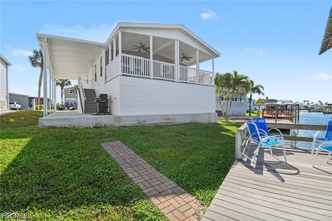 Bryan Ct, Fort Myers Beach, FL 33931