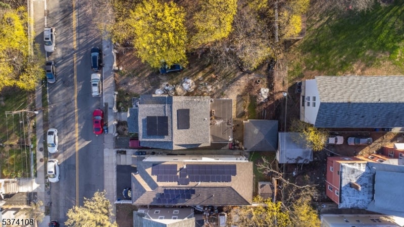 Newark City, New Jersey, 07112, United States, ,3 BathroomsBathrooms,Residential,For Sale,1982998