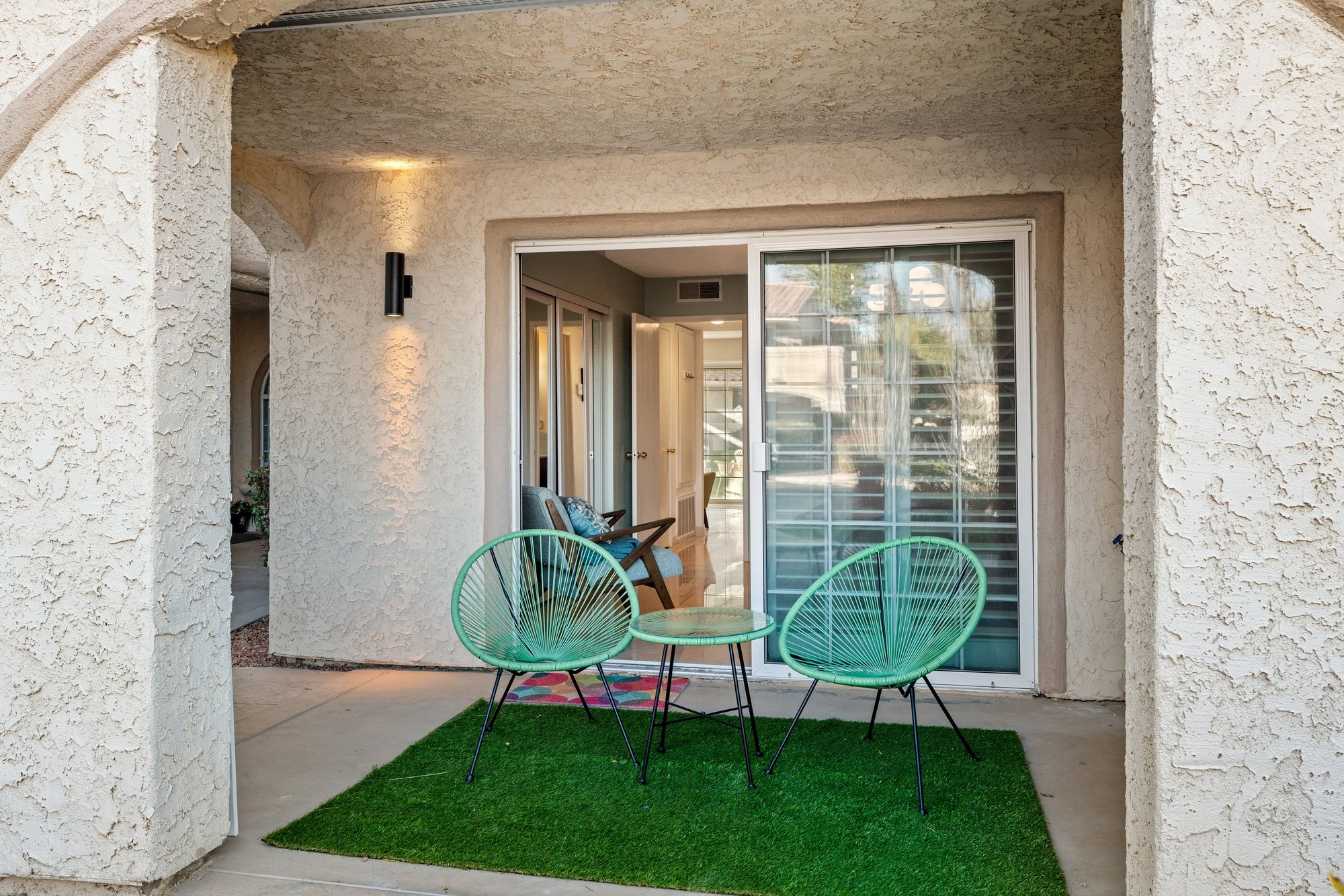  South Facing Renovated Furnished Condo - 物件實景