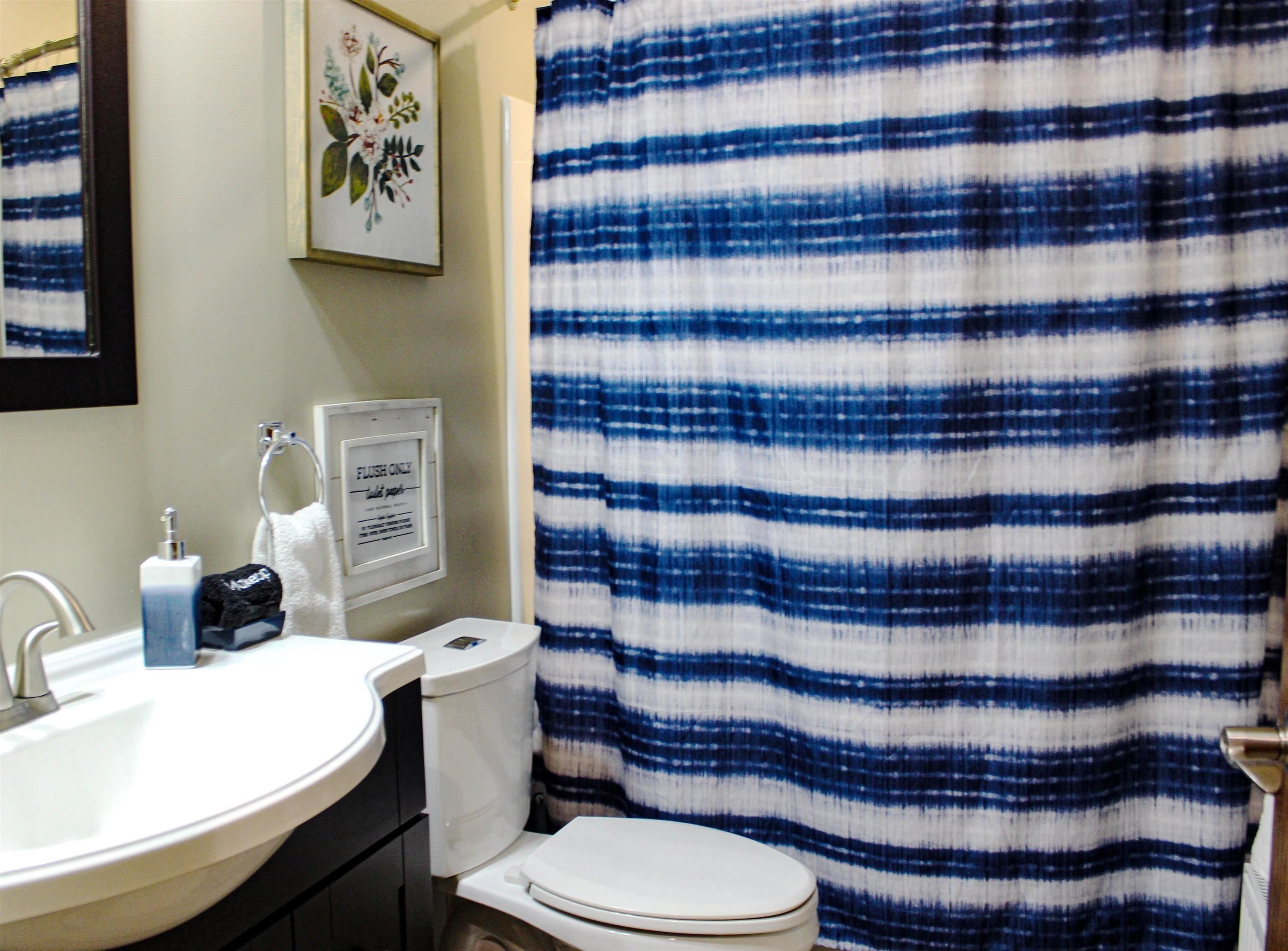 Glover, Vermont, 05875, United States, 3 Bedrooms Bedrooms, ,2 BathroomsBathrooms,Residential,For Sale,1930087