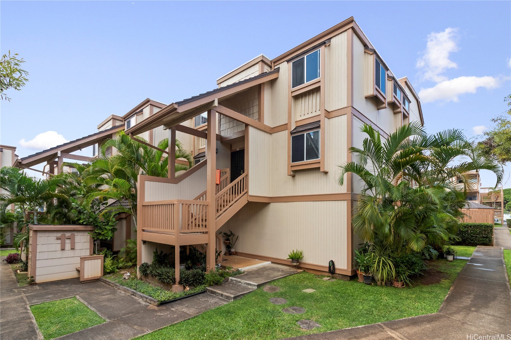 Aiea, Hawaii, 96701, United States, 2 Bedrooms Bedrooms, ,2 BathroomsBathrooms,Residential,For Sale,1999874
