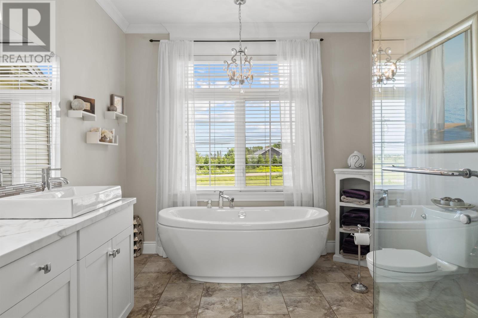 WINSLOE SOUTH, Prince Edward Island, C1E 2Y2, CA, 5 Bedrooms Bedrooms, ,3 BathroomsBathrooms,Residential,For Sale,1875510