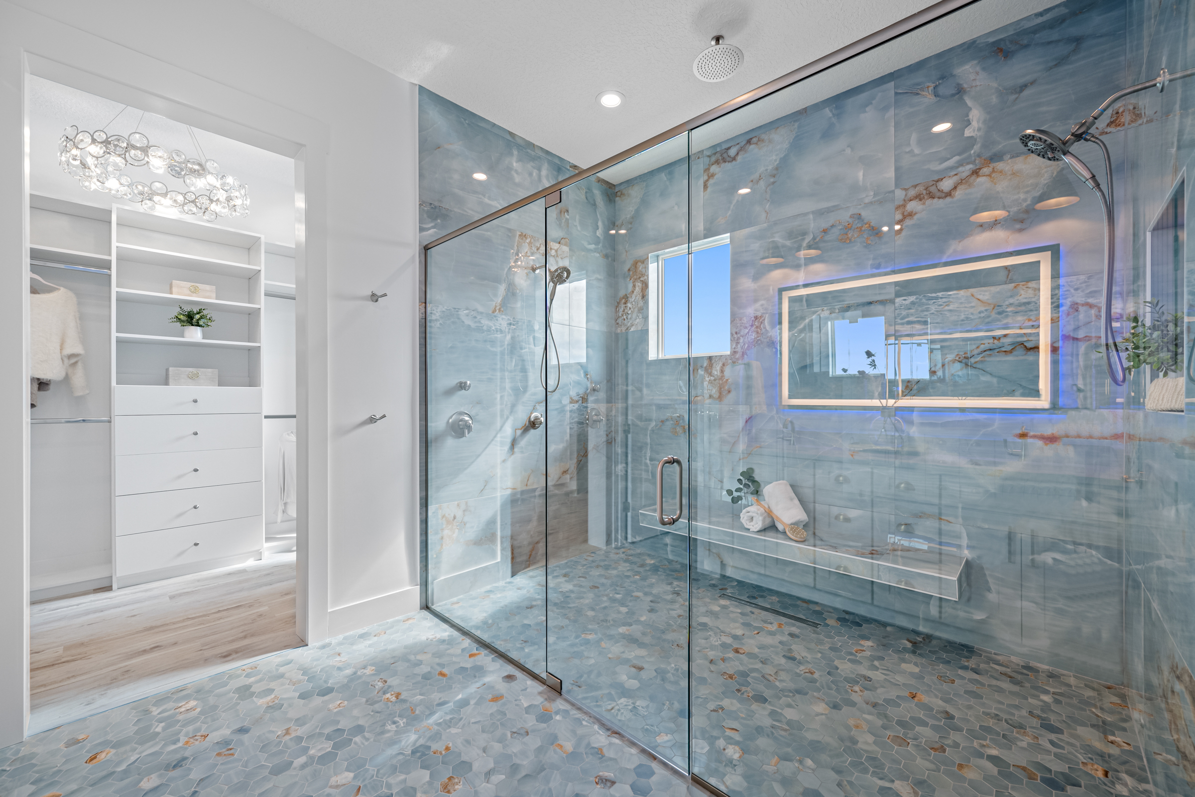 Madeira Beach, Florida, 33708, United States, 6 Bedrooms Bedrooms, ,6 BathroomsBathrooms,Residential,For Sale,1988521